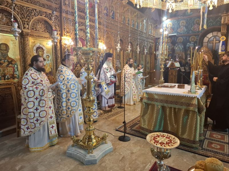 Η αρχαιοπρεπής Θεία Λειτουργία του Αγίου Ιακώβου Αδελφοθέου στη Δράμα